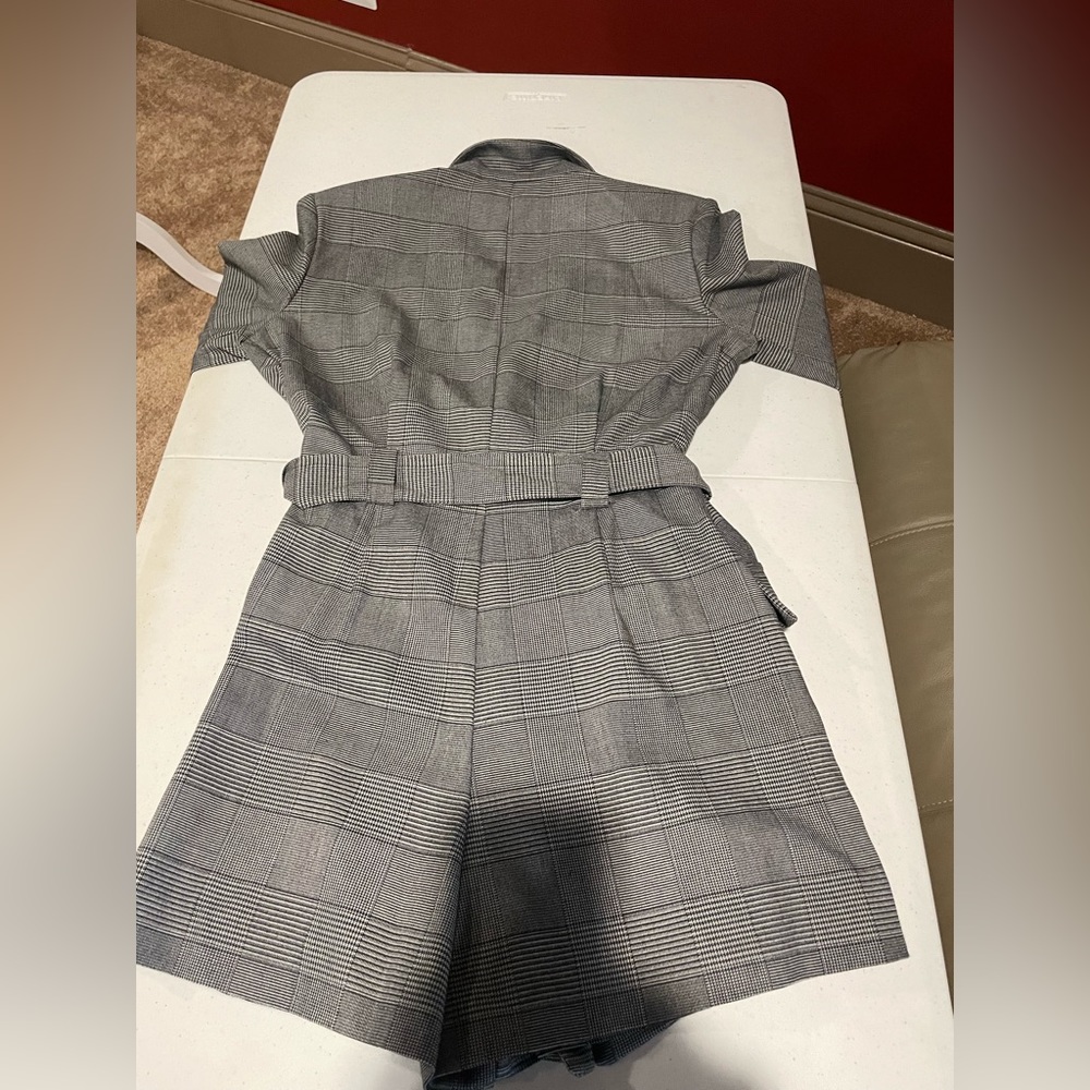 Zara houndstooth belted skort/dress. medium